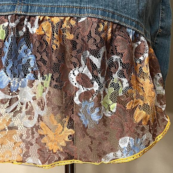 Vintage y2k denim skirt with boho lace floral - Picture 3 of 5